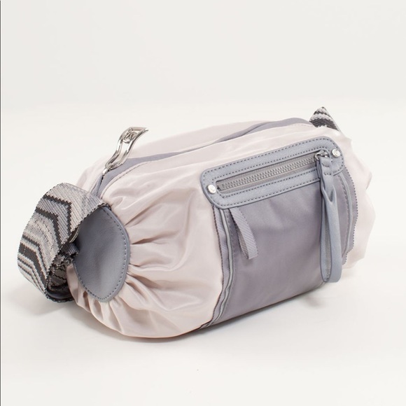 Lululemon The Pedal Pusher Dune / Fossil Crossbody